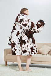 Small Seamless Cow Print Oversized Blanket Hoodie